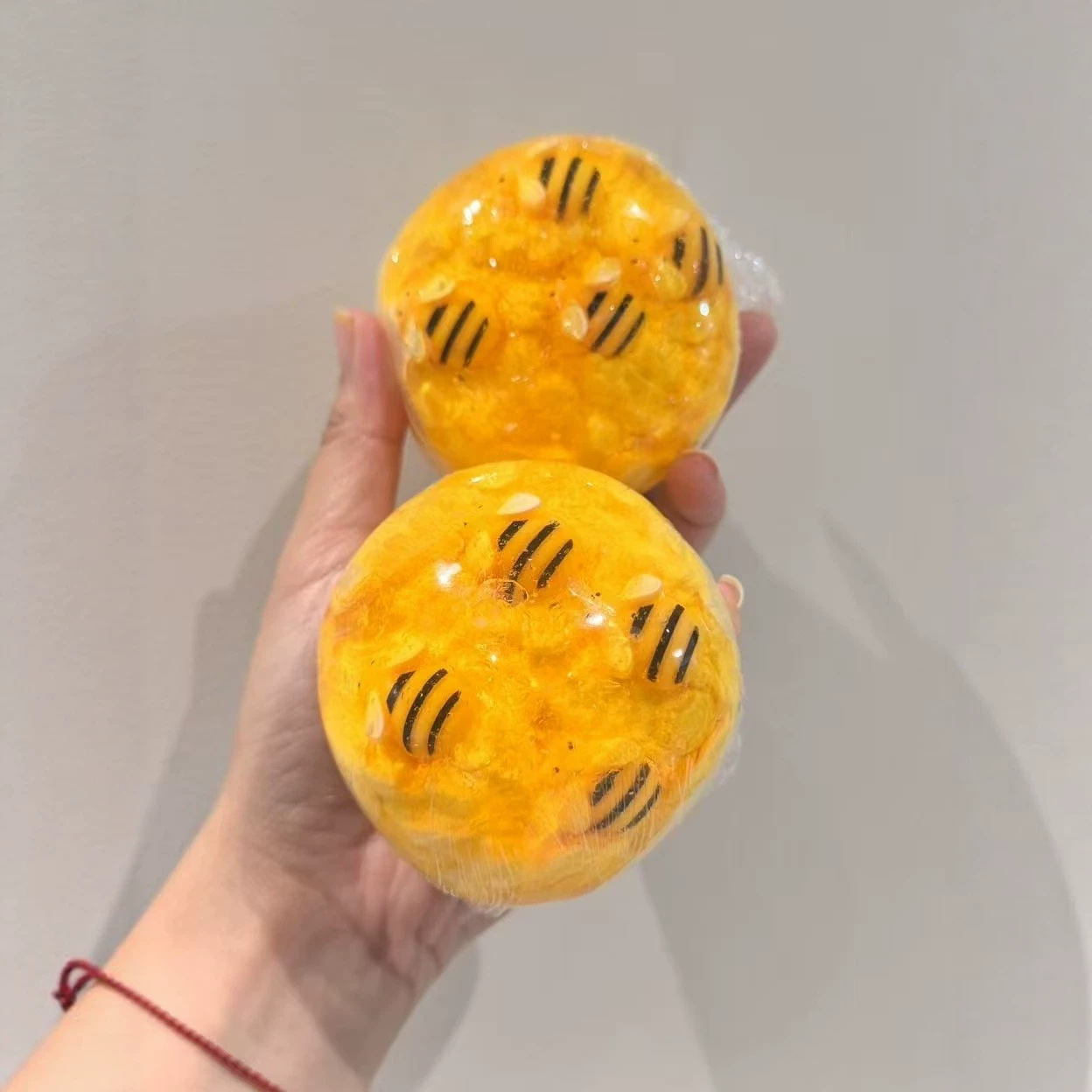 ลูกบอลบีบสัมผัสนุ่มกรุบกรอบ ขอ - Party Games For Adults บทวิจารณ์และราคา